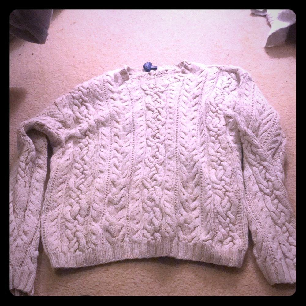 White knitted sweater